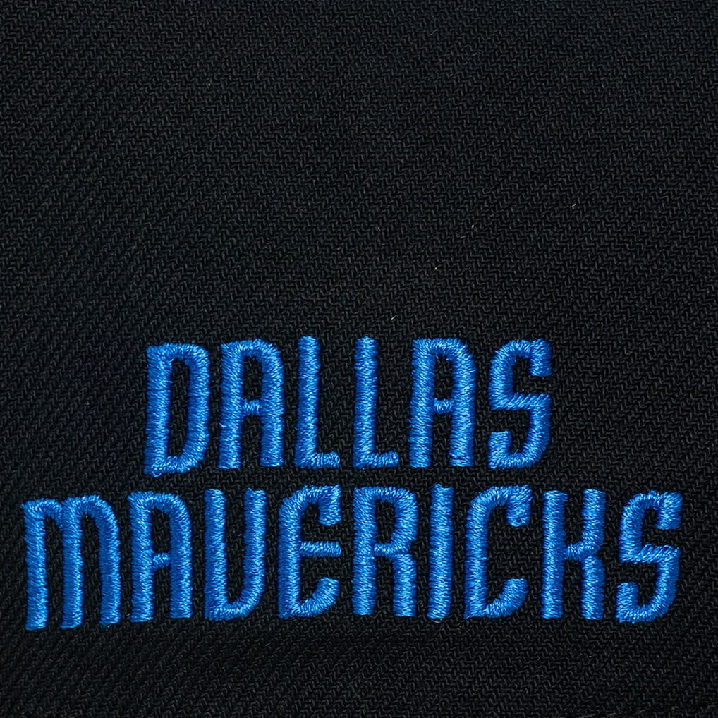 Mitchell & Ness Dallas Mavericks Hardwood Classics Legendary Away Pro-Pinch Adjustable Hat Black
