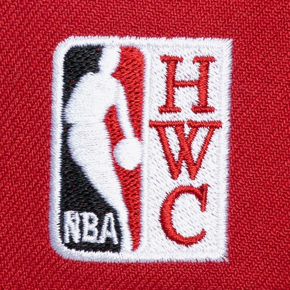 Mitchell & Ness Chicago Bulls Legendary Home Pro Pinch Snapback Hat Red