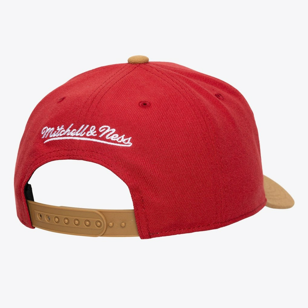Mitchell & Ness Cleveland Cavaliers Legendary Home Pro Pinch Snapback Hat Wine