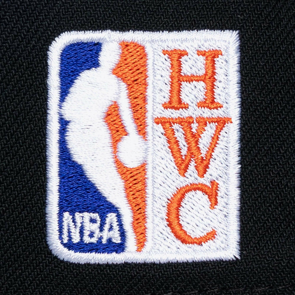 Mitchell & Ness New York Knicks Legendary Home Pro Pinch Snapback Hat Blue