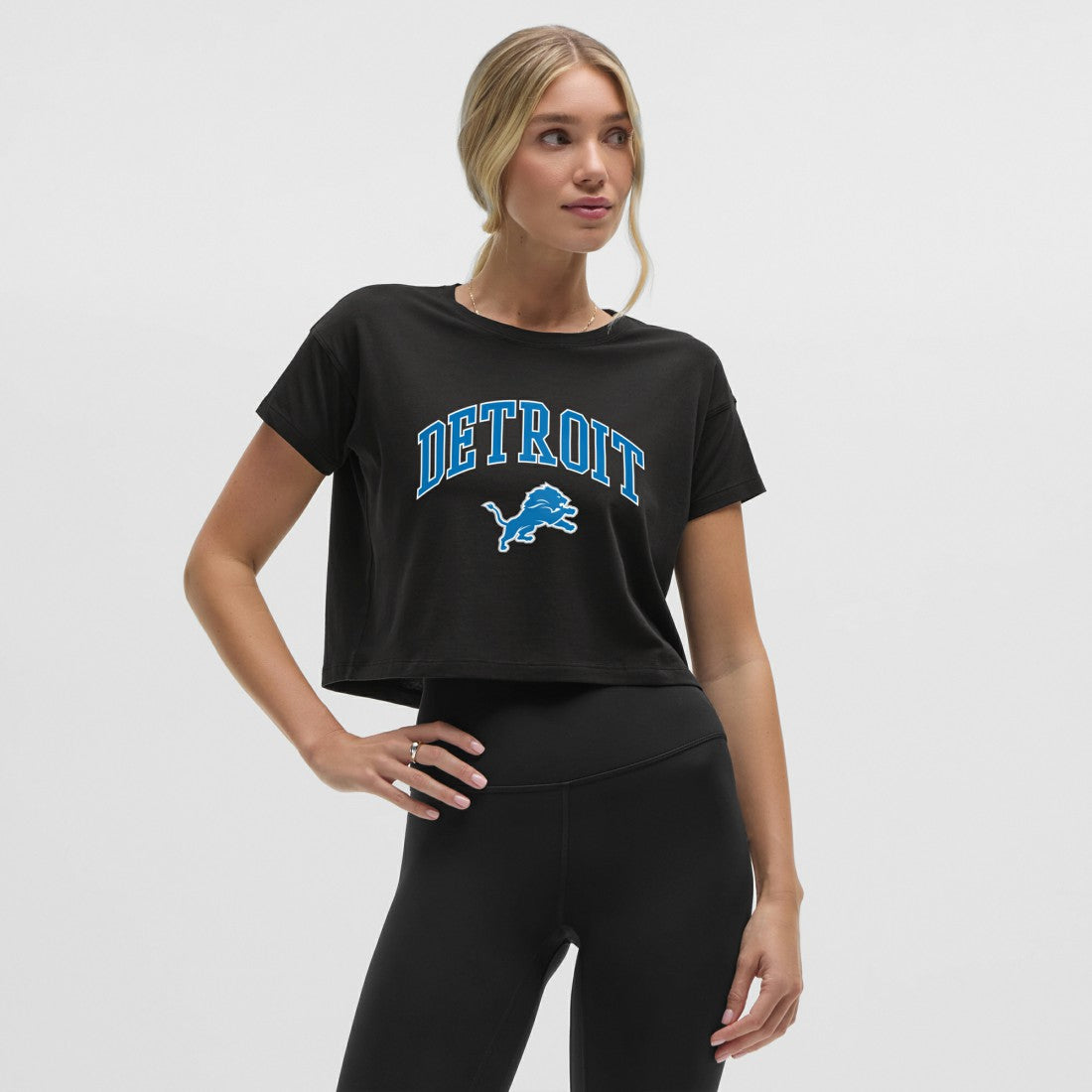 Detroit Lions lululemon Women's Cates T-Shirt - Black - NFL