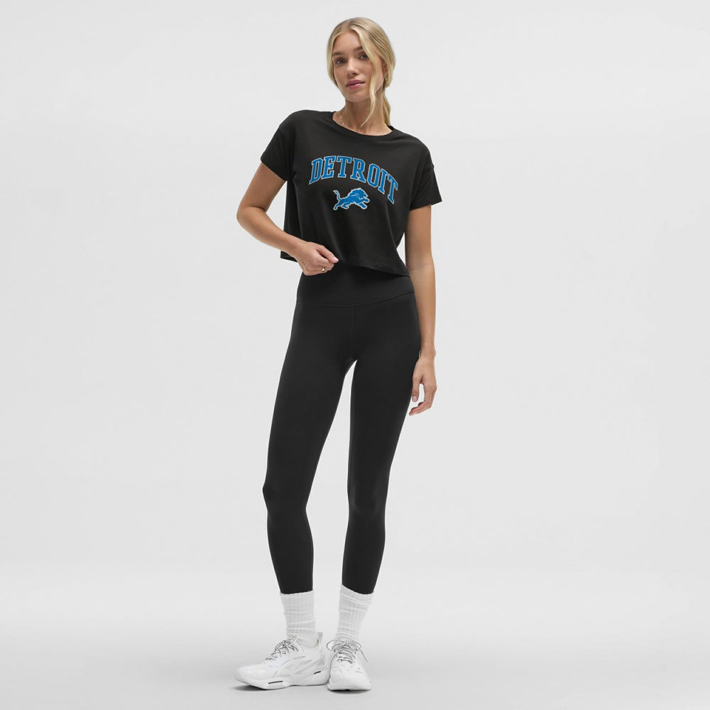 Detroit Lions lululemon Women's Cates T-Shirt - Black - NFL