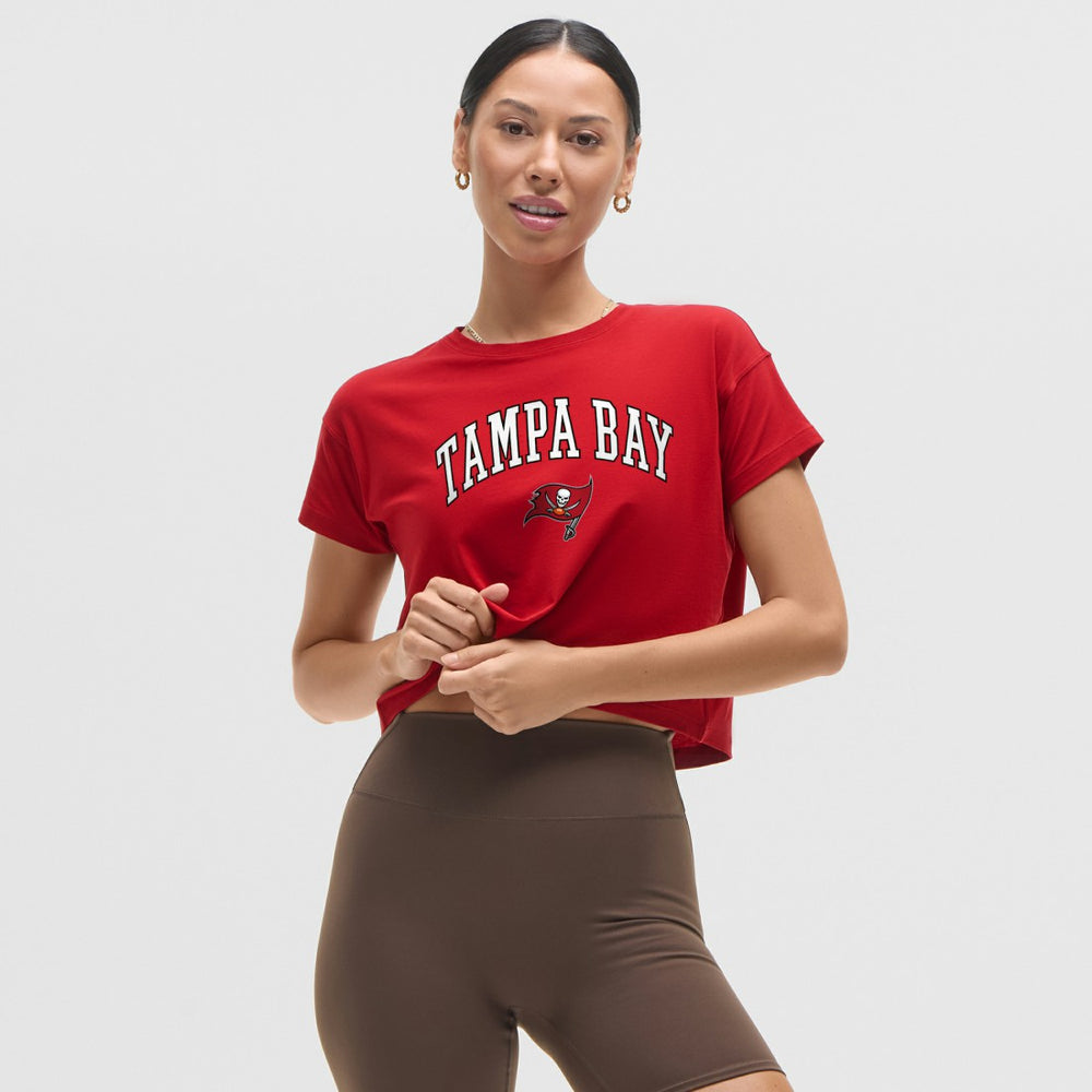 Tampa Bay Buccaneers lululemon Women's Cates T-Shirt - College Crimson - NFL