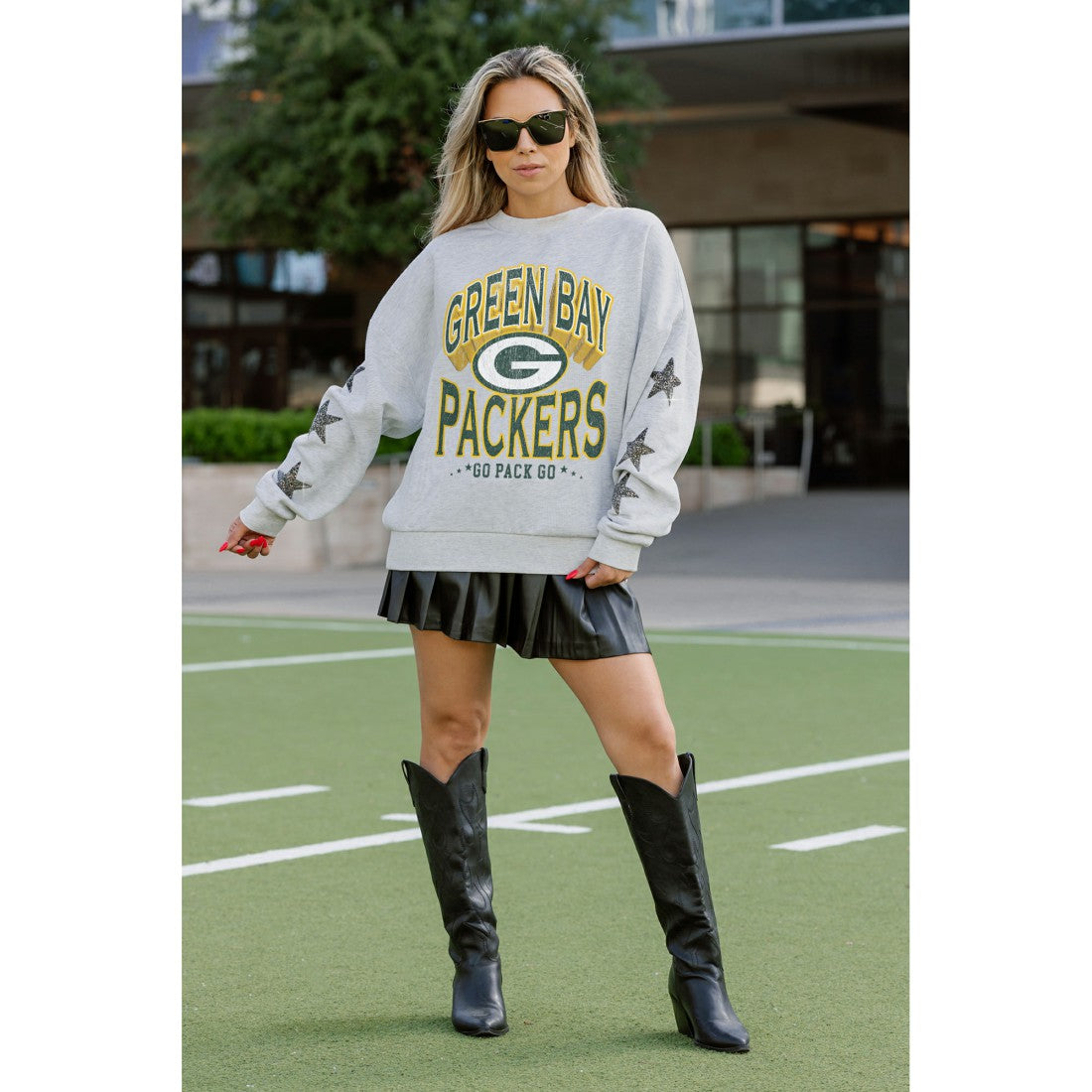 Green Bay Packers Gameday Couture Women's Resilience Relaxed Rhinestone Pullover Sweatshirt - Ash - NFL
