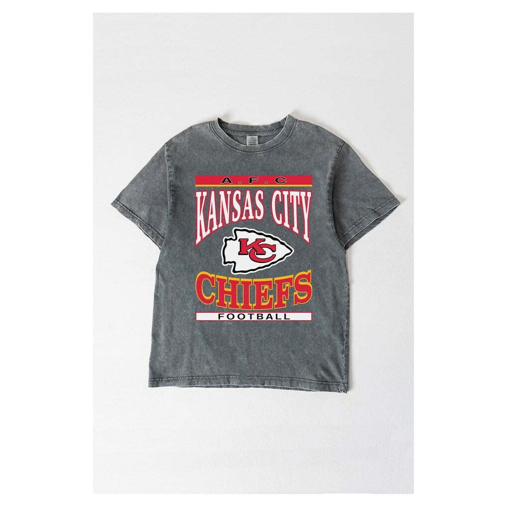 Kansas City Chiefs Gameday Couture Women's Oversized Classic Grind Washed T-Shirt - Gray - NFL