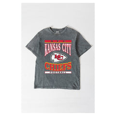 Kansas City Chiefs Gameday Couture Women's Oversized Classic Grind Washed T-Shirt - Gray - NFL