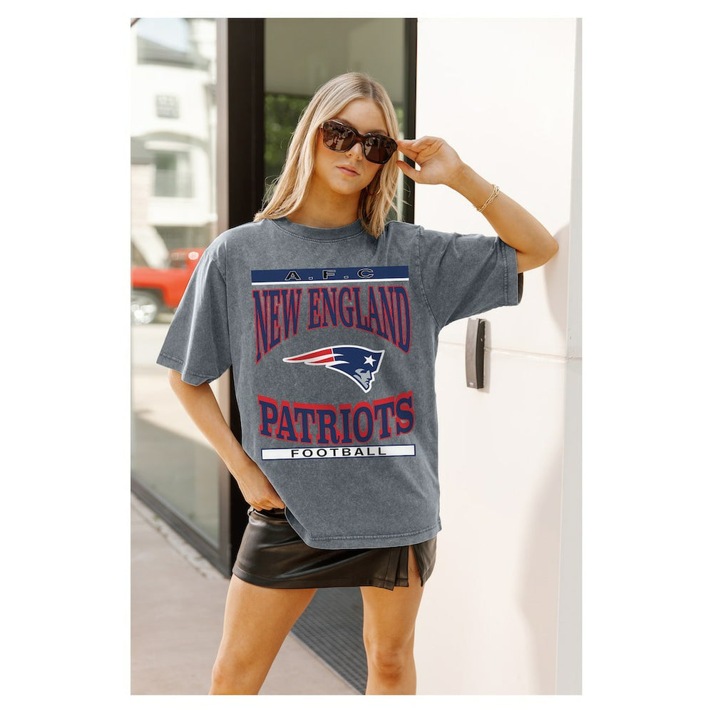 New England Patriots Gameday Couture Women's Oversized Classic Grind Washed T-Shirt - Gray - NFL