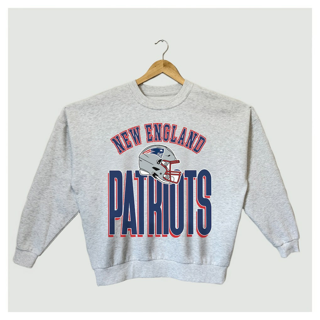 New England Patriots Gameday Couture Women's Fierce Focus Premium Oversized Fleece Pullover Sweatshirt - Ash - NFL