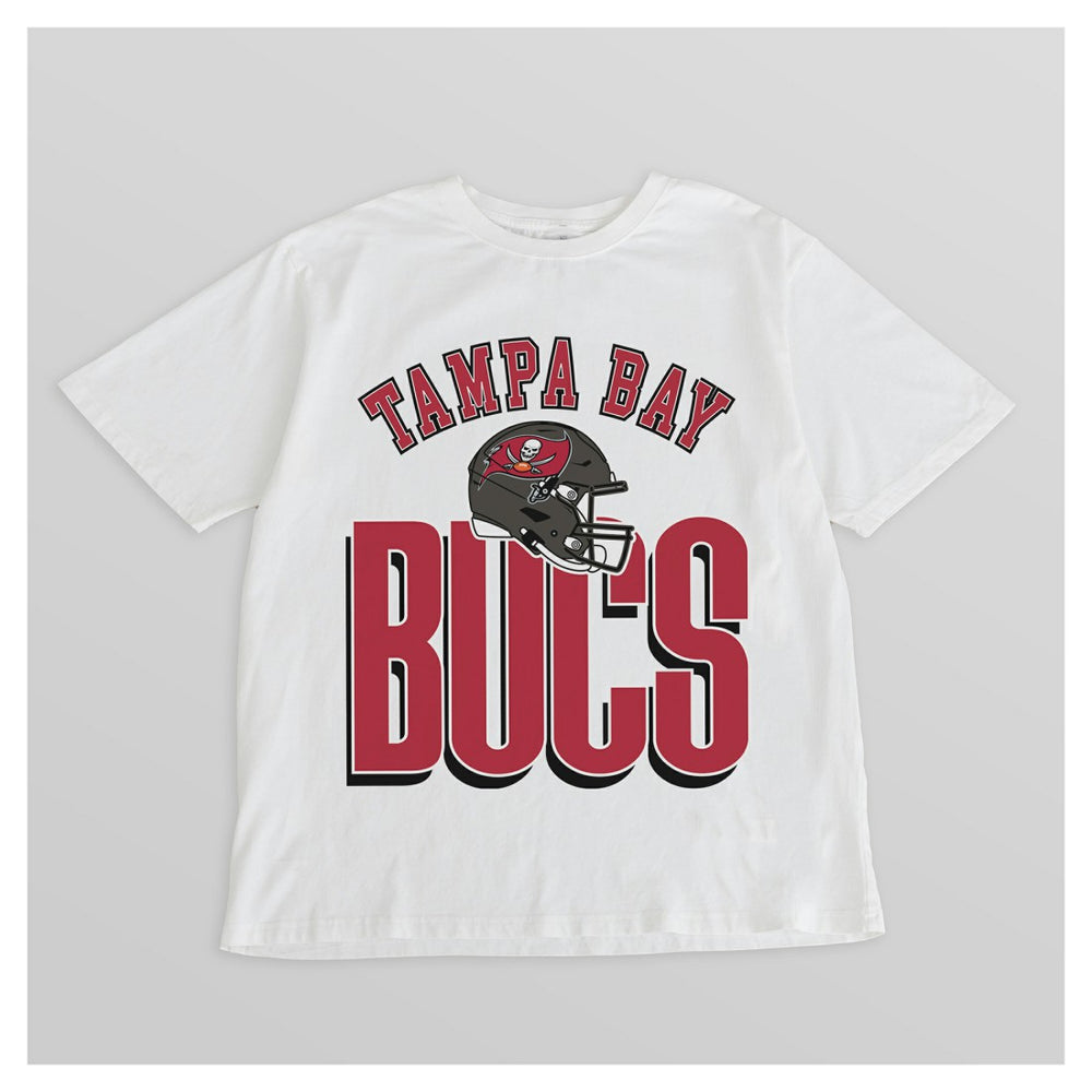 Tampa Bay Buccaneers Gameday Couture Women's Oversized Classic Fierce Focus T-Shirt - White - NFL
