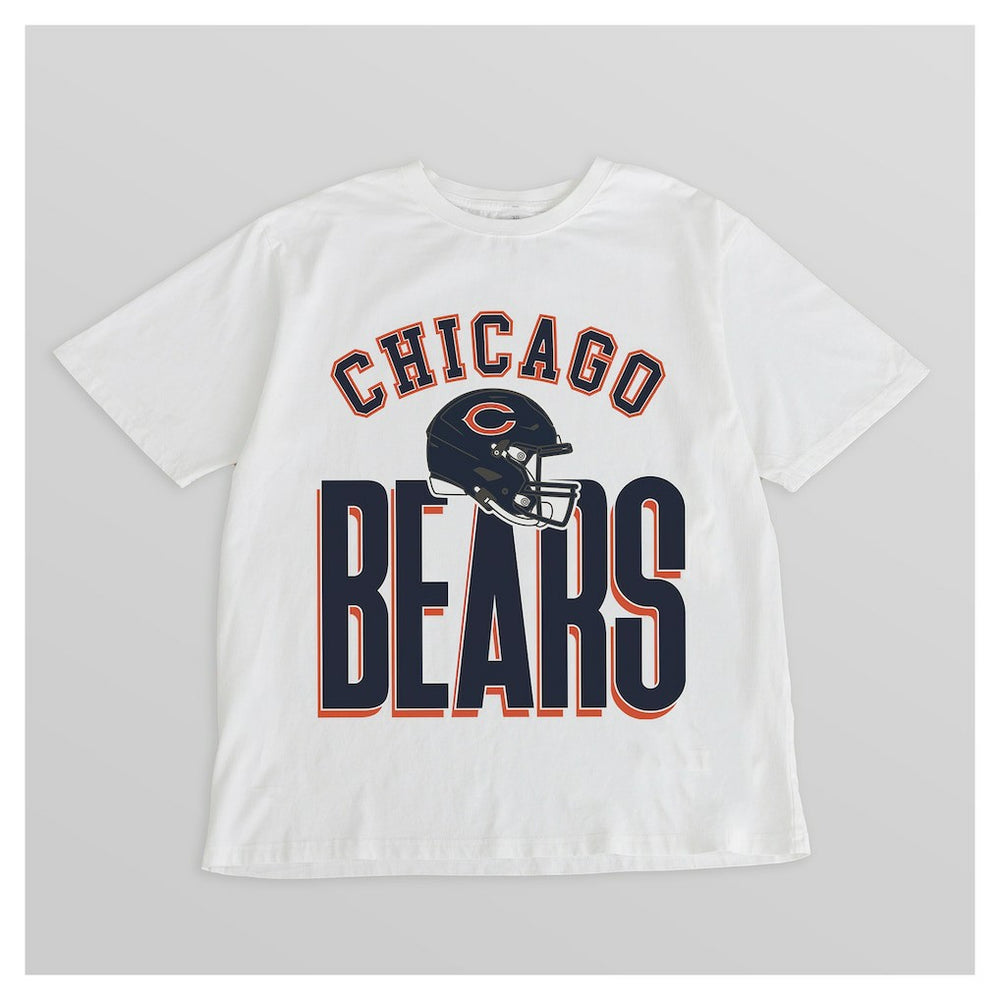 Chicago Bears Gameday Couture Women's Oversized Classic Fierce Focus T-Shirt - White - NFL