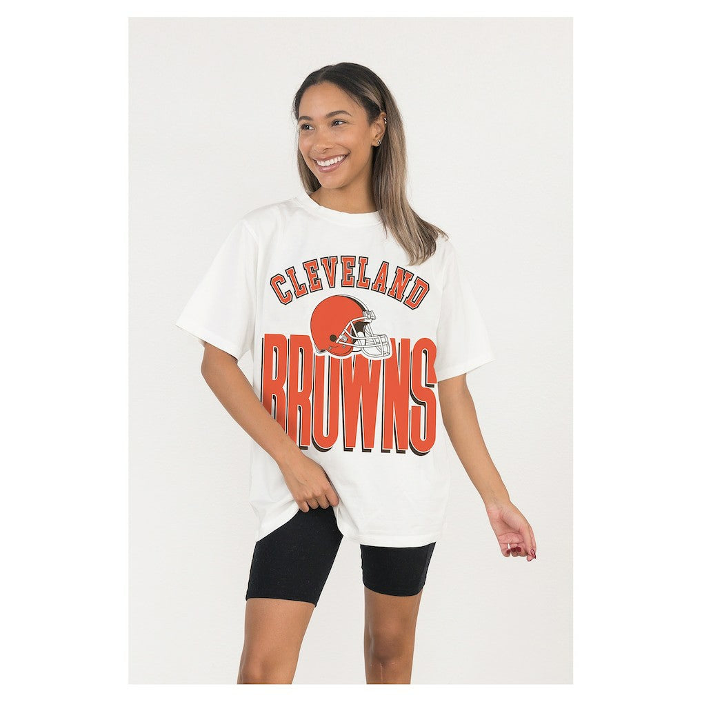 Cleveland Browns Gameday Couture Women's Oversized Classic Fierce Focus T-Shirt - White - NFL