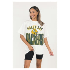 Green Bay Packers Gameday Couture Women's Oversized Classic Fierce Focus T-Shirt - White - NFL