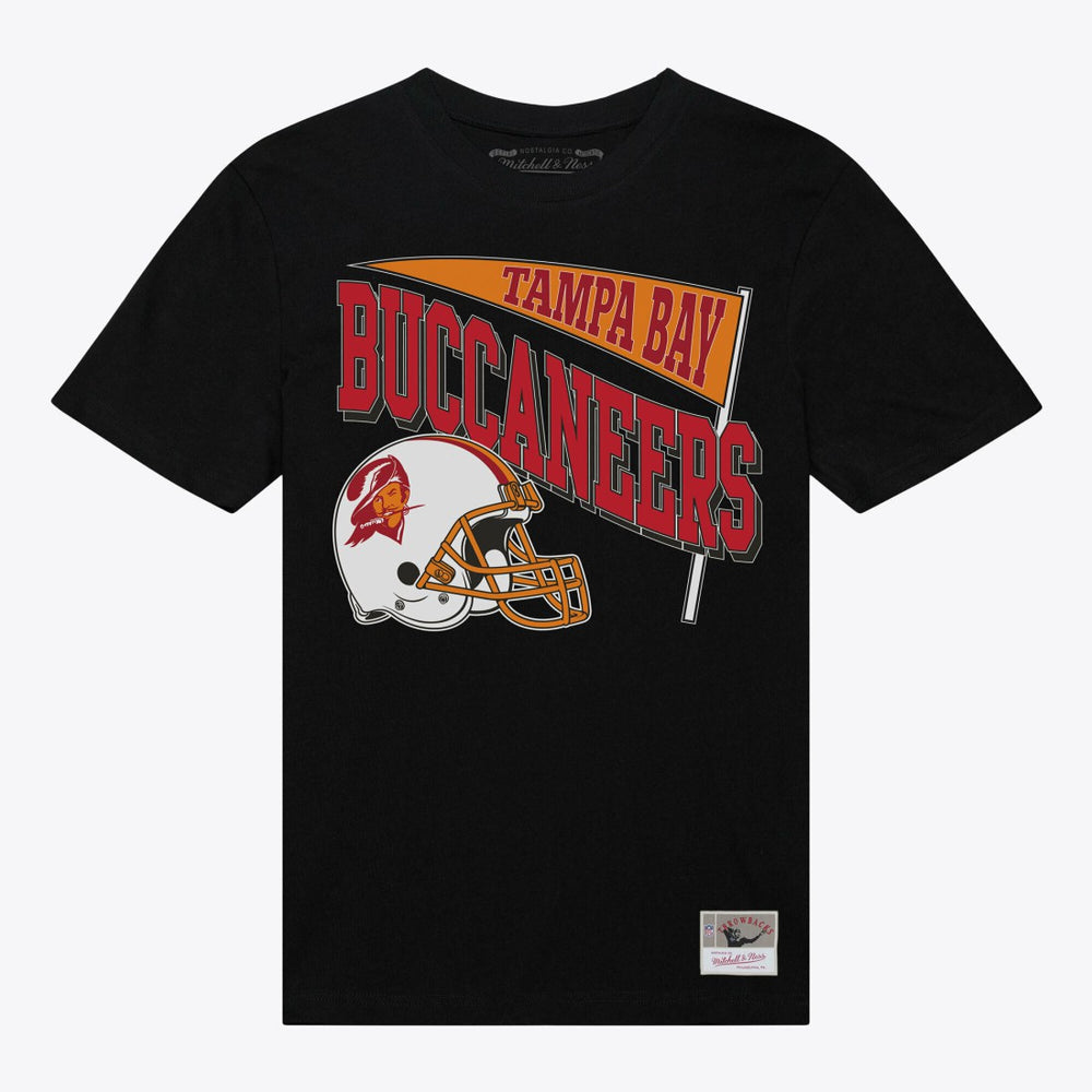 Tampa Bay Buccaneers Women's Team Dynamic Boyfriend T-Shirt - Black - Mitchell & Ness