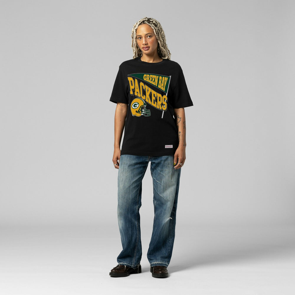 Green Bay Packers Women's Team Dynamic Boyfriend T-Shirt - Black - Mitchell & Ness