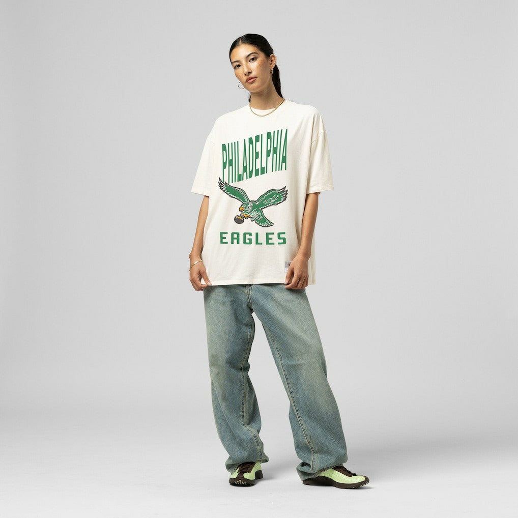 Philadelphia Eagles Women's Logo Rise Boyfriend T-Shirt - Cream - Mitchell & Ness