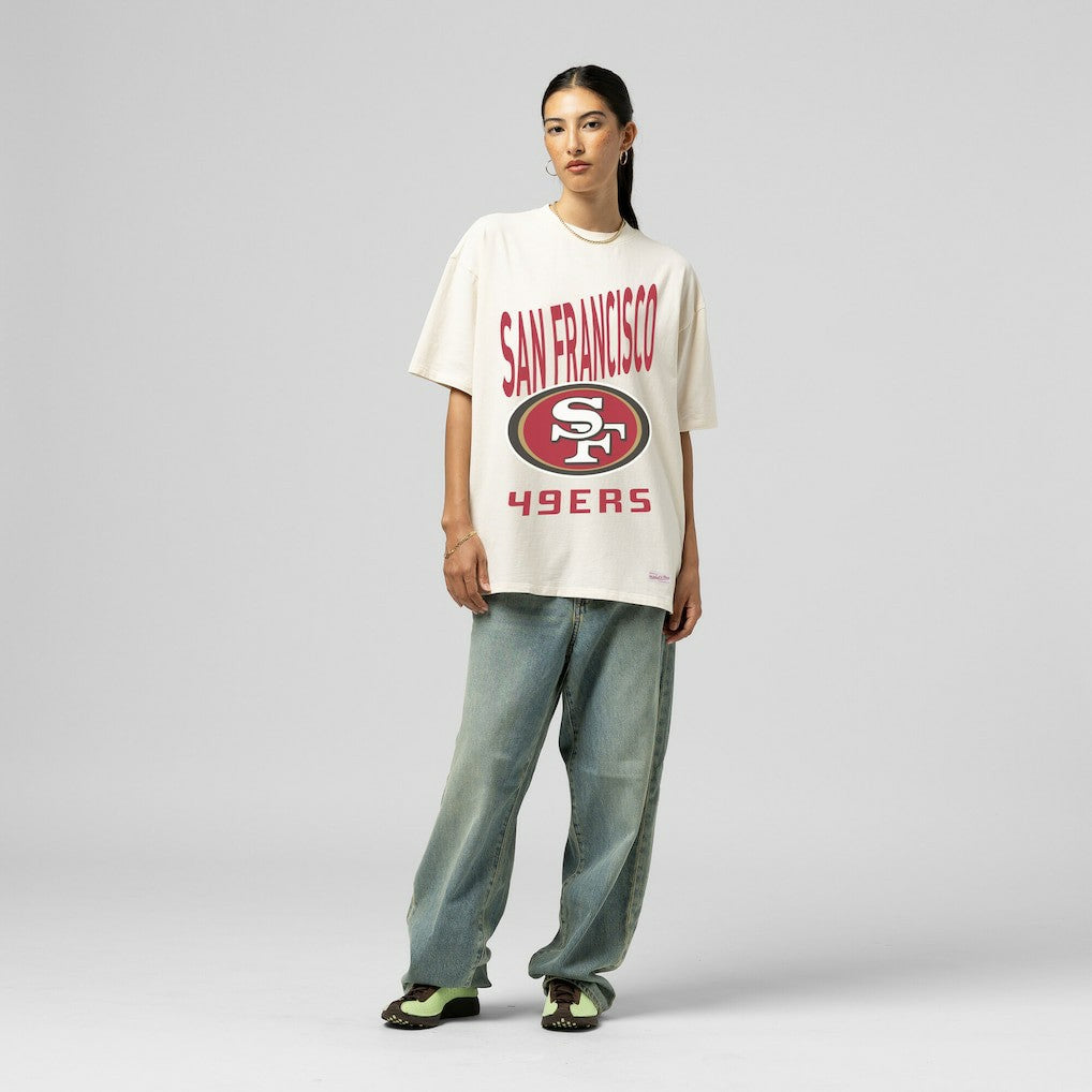 San Francisco 49ers Women's Logo Rise Boyfriend T-Shirt - Cream - Mitchell & Ness