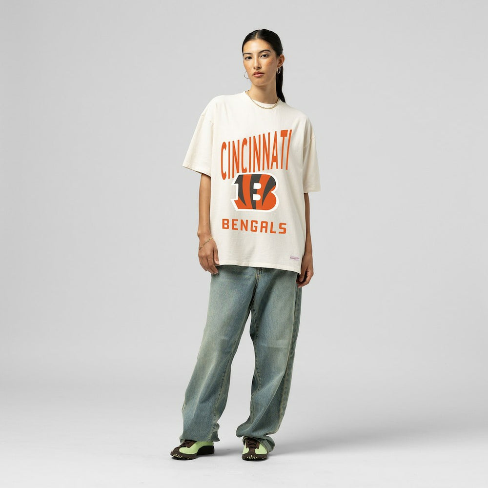 Cincinnati Bengals Women's Logo Rise Boyfriend T-Shirt - Cream - Mitchell & Ness