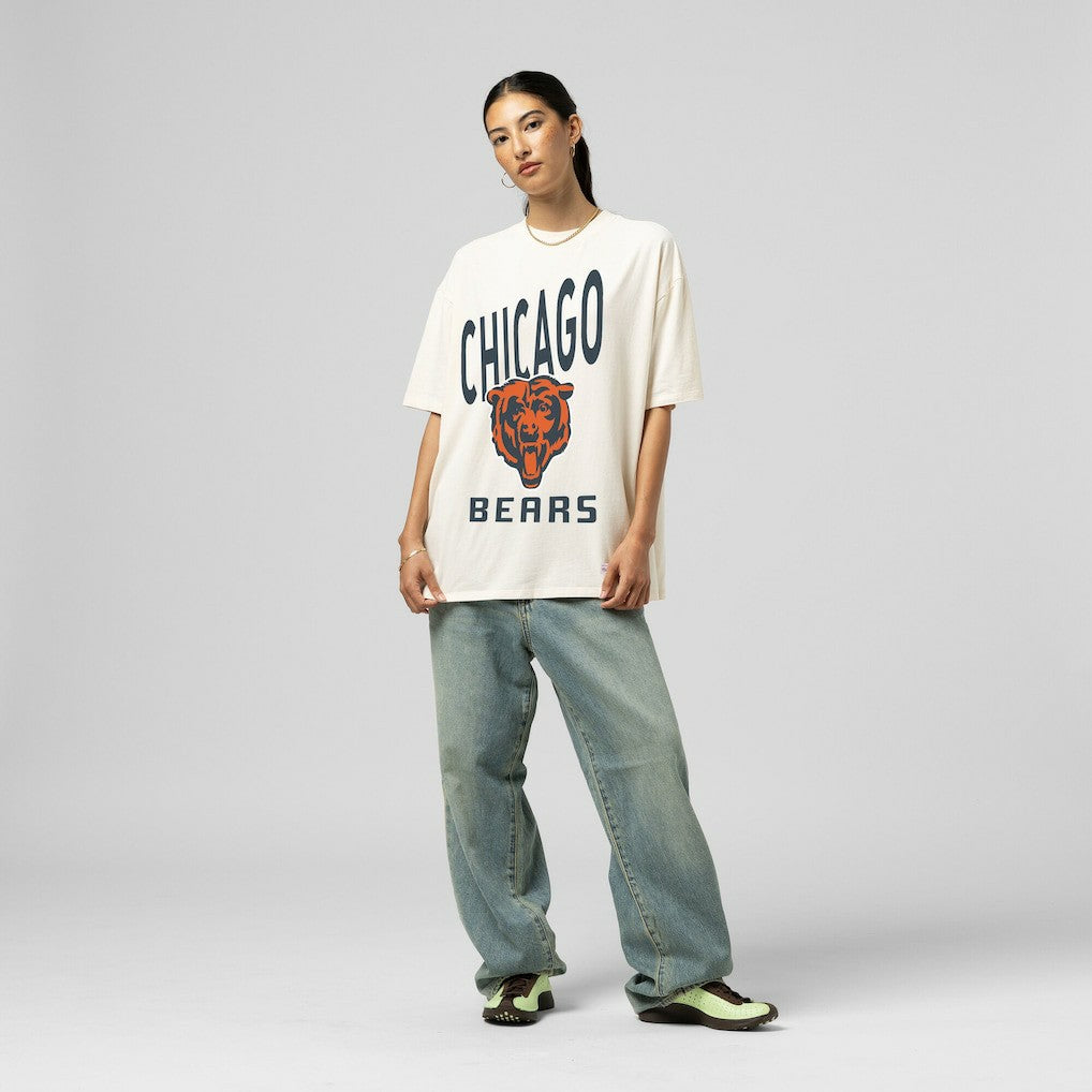 Chicago Bears Women's Logo Rise Boyfriend T-Shirt - Cream - Mitchell & Ness