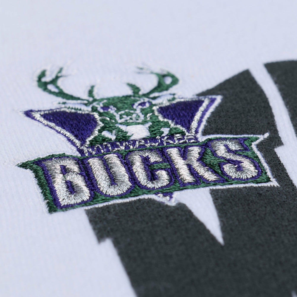 Mitchell & Ness Milwaukee Bucks Women's Lightweight Block Letter Sweatshirt White