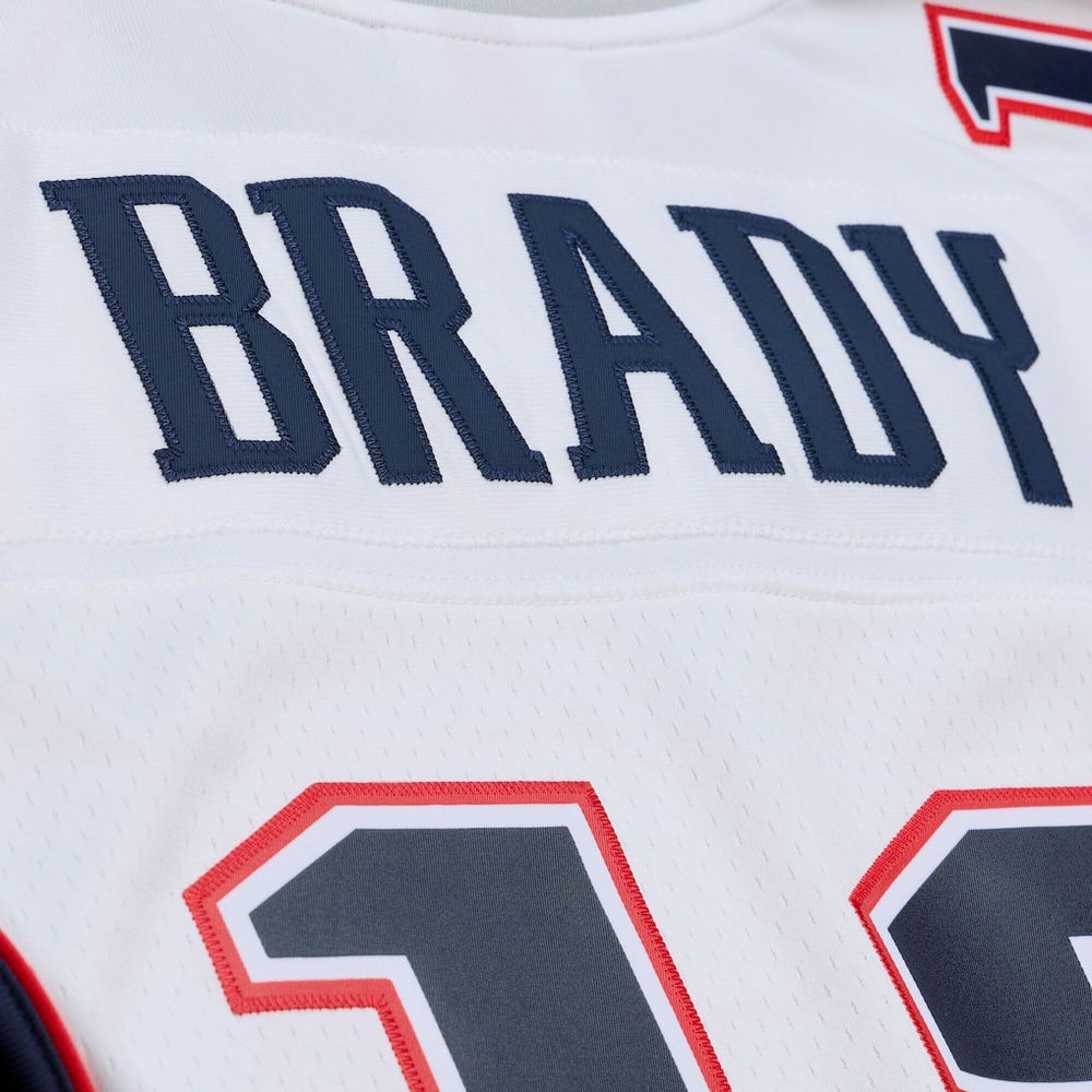 Tom Brady New England Patriots 2000 Legacy Replica Jersey - White - Mitchell & Ness