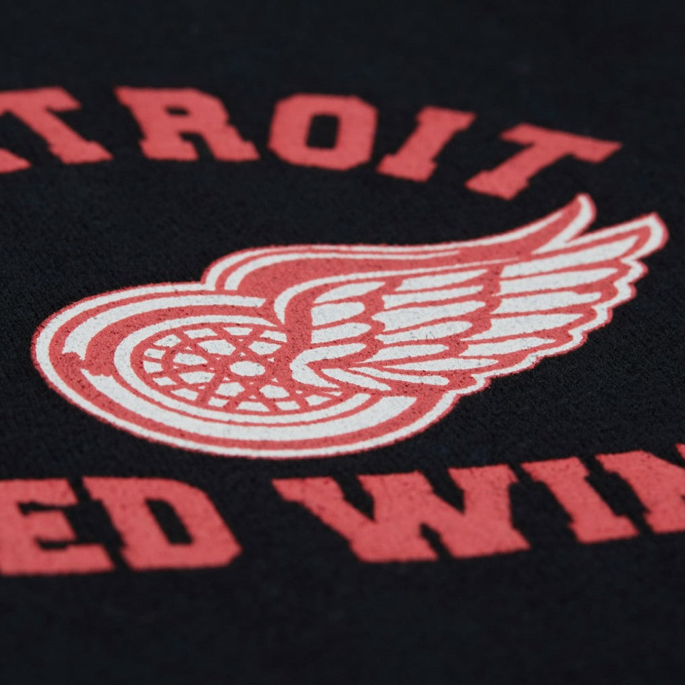 Detroit Red Wings Mitchell & Ness Women's Vintage Crewneck Sweatshirt - Black | NHL Lifestyle
