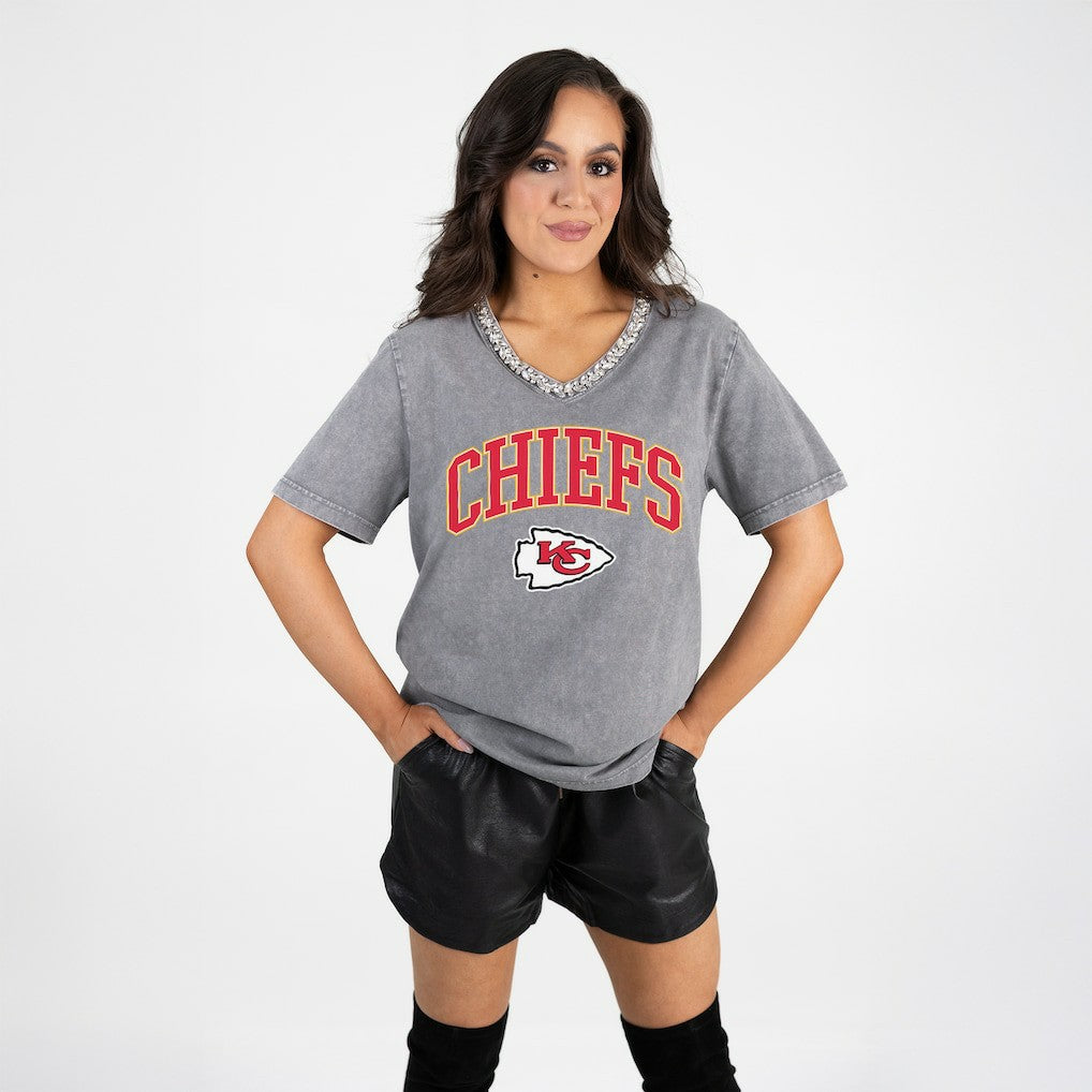 Kansas City Chiefs Gameday Couture Women's Relaxed Iconic Edge Rhinestone V-Neck T-Shirt - Gray - NFL