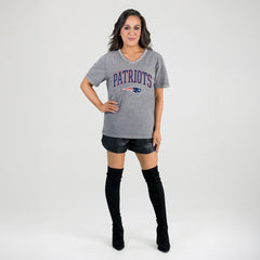 New England Patriots Gameday Couture Women's Relaxed Iconic Edge Rhinestone V-Neck T-Shirt - Gray - NFL