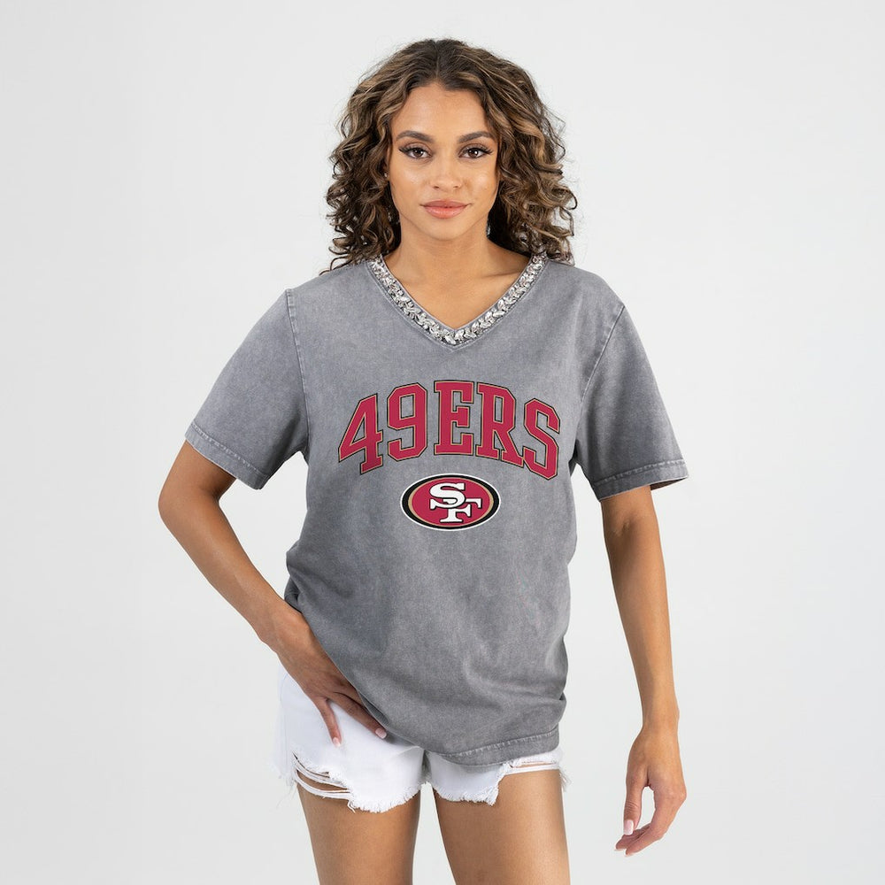 San Francisco 49ers Gameday Couture Women's Relaxed Iconic Edge Rhinestone V-Neck T-Shirt - Gray - NFL