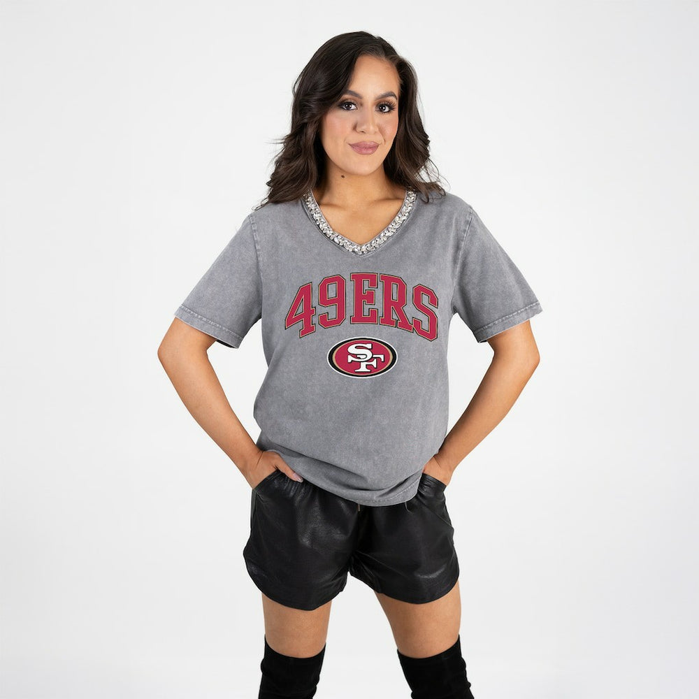San Francisco 49ers Gameday Couture Women's Relaxed Iconic Edge Rhinestone V-Neck T-Shirt - Gray - NFL