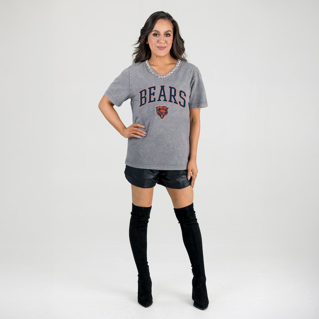 Chicago Bears Gameday Couture Women's Relaxed Iconic Edge Rhinestone V-Neck T-Shirt - Gray - NFL