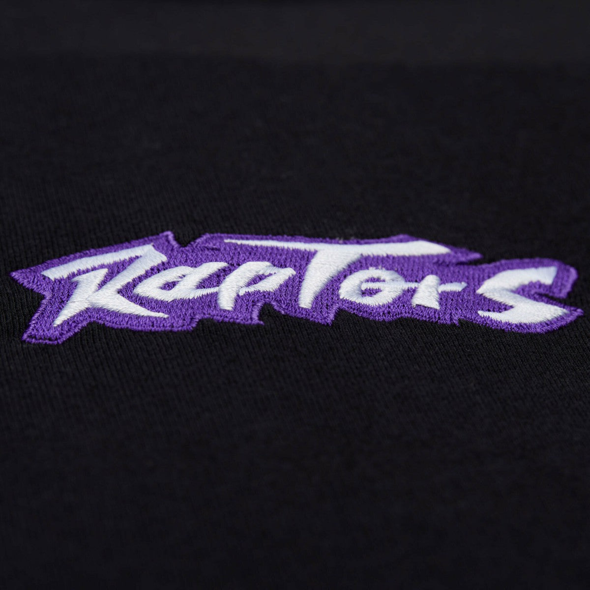 Mitchell & Ness Toronto Raptors Unisex Playmaker Vintage Logo T-Shirt Black