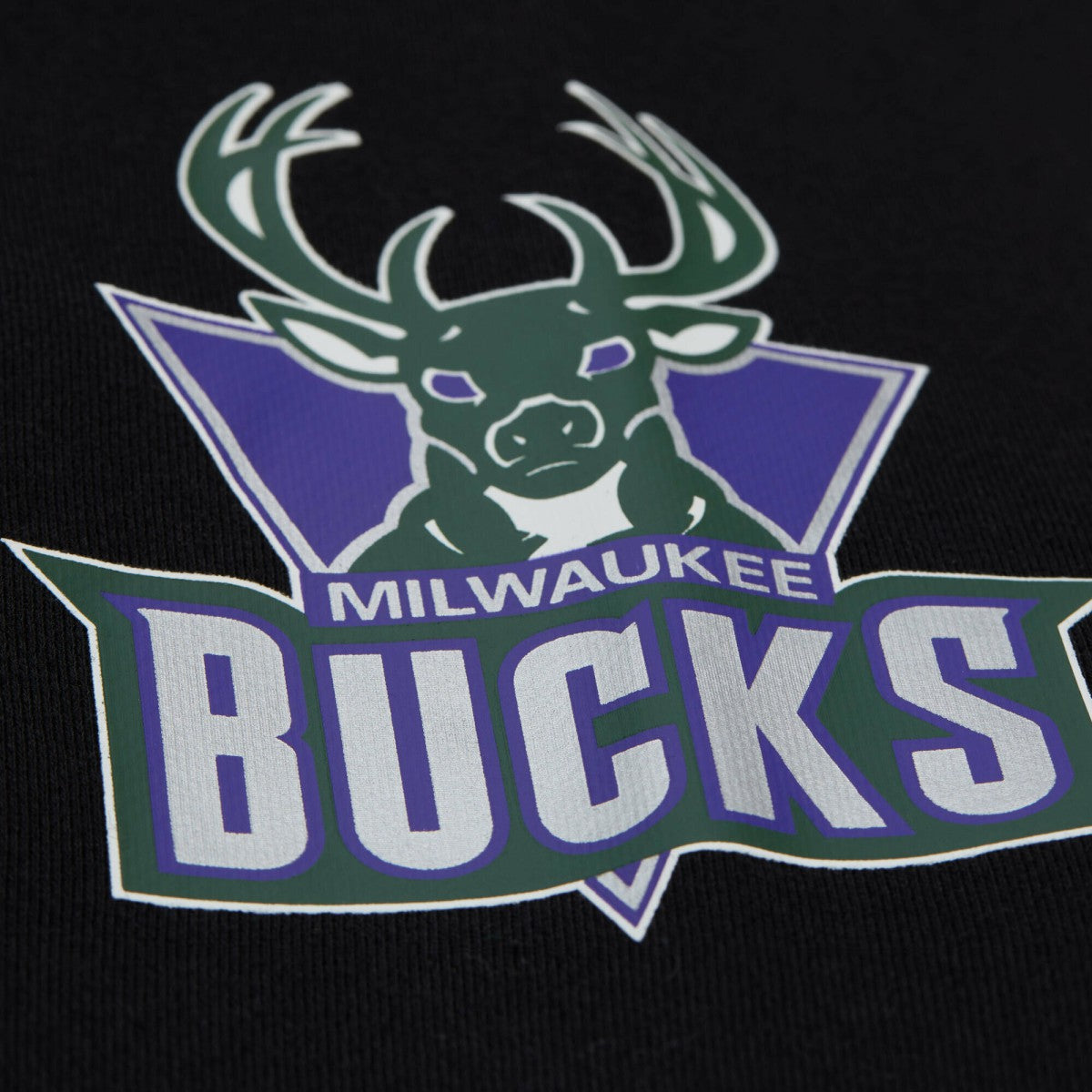 Mitchell & Ness Milwaukee Bucks Unisex Vintage Heavyweight Hoodie Black