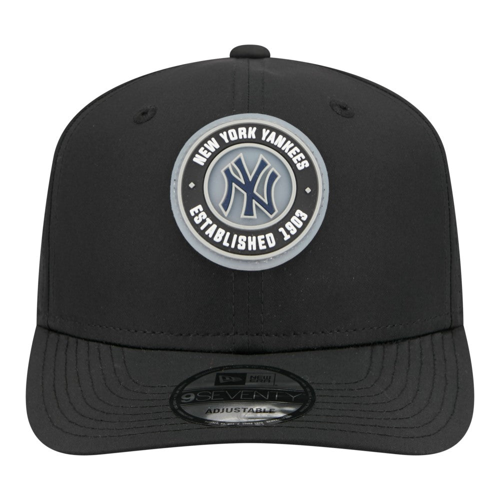 New York Yankees New Era Circle 9SEVENTY Adjustable Hat Near Me