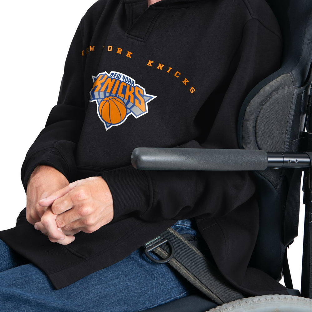 New York Knicks G-III Sports by Carl Banks Adaptive Team Arc Fleece Hoodie Black