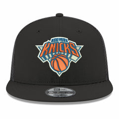New Era New York Knicks Core Logo Meshback 9FIFTY Snapback Hat Black