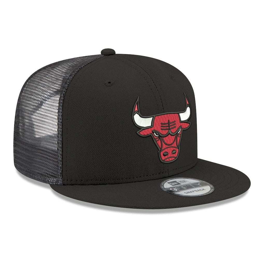 New Era Chicago Bulls Core Logo Meshback 9FIFTY Snapback Hat Black