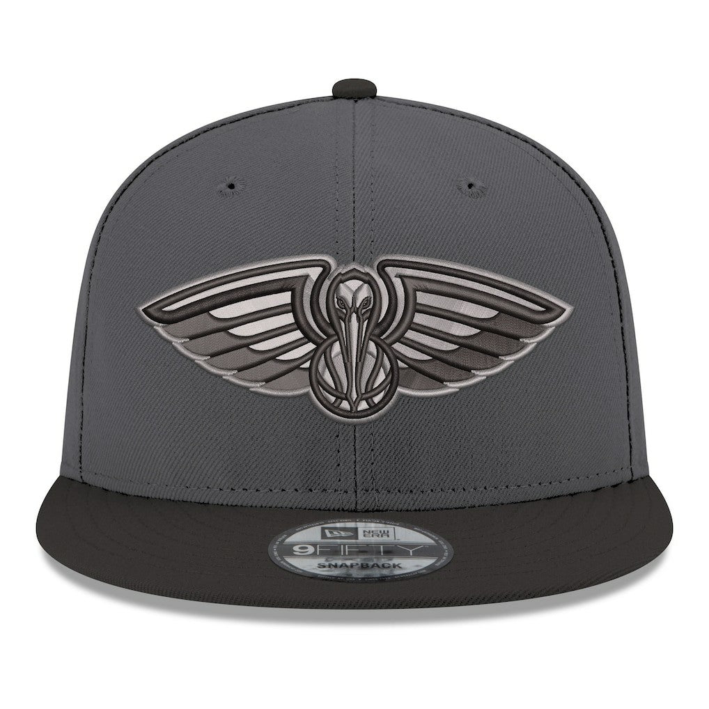 New Era New Orleans Pelicans Logo 2-Tone 9FIFTY Snapback Hat Gray/Black