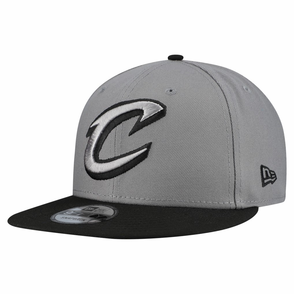 New Era Cleveland Cavaliers Core Logo Storm Gray Two-Tone 9FIFTY Snapback Hat Gray