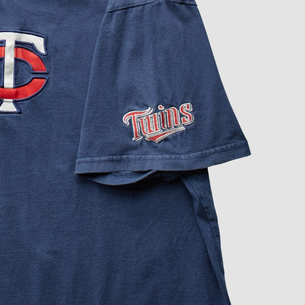 Minnesota Twins Nike 2000s T-Shirt Near Me