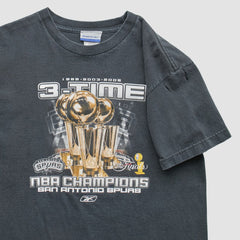 Vintage San Antonio Spurs Reebok 2005 T-Shirt Gray
