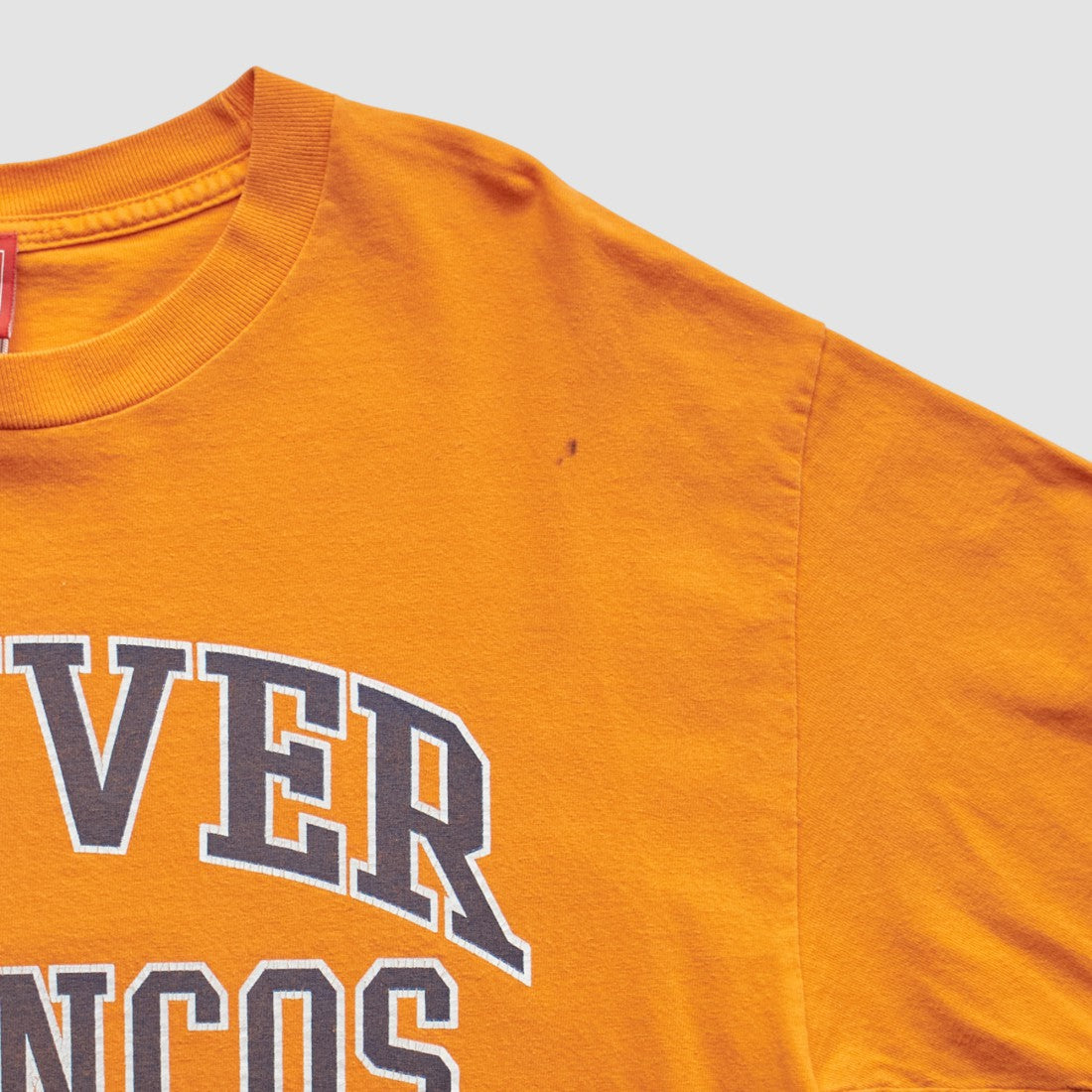 Denver Broncos NFL 2000s T-Shirt - Orange Vintage - Fanatics