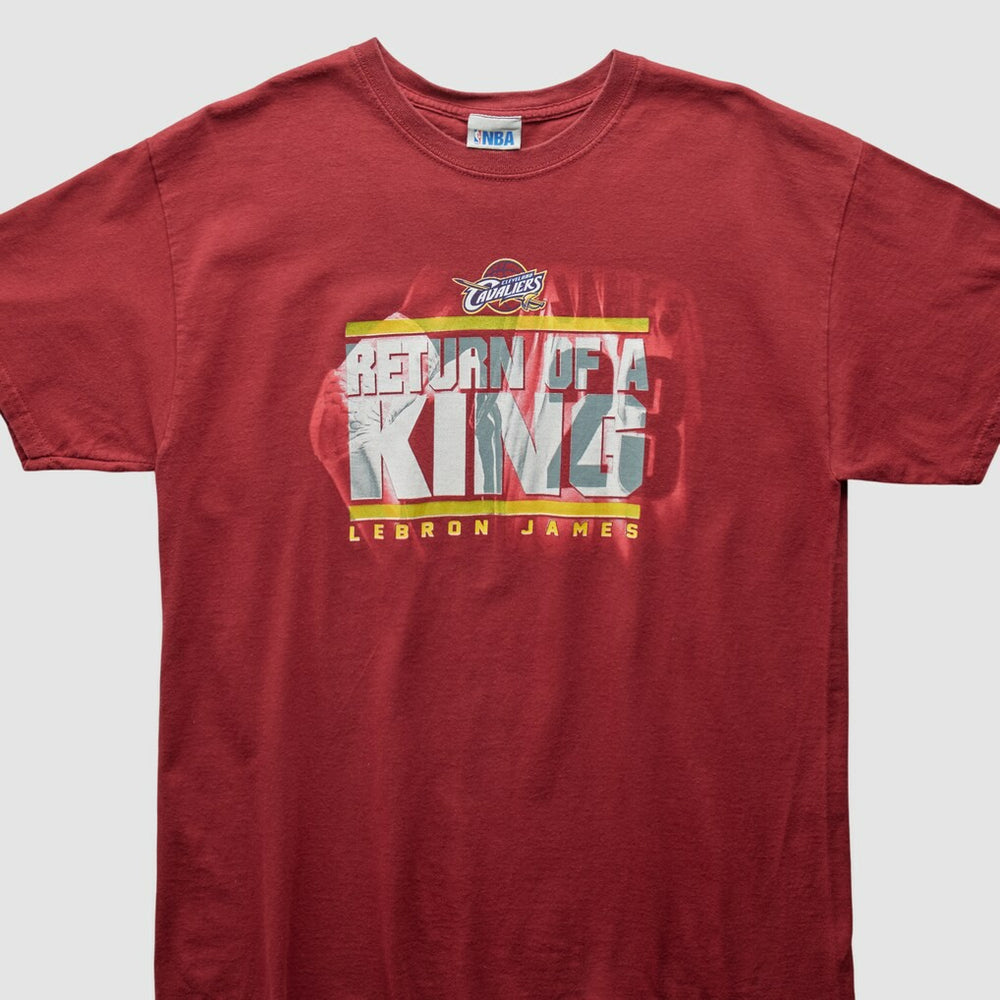 Vintage Cleveland Cavaliers 2000s T-Shirt Red