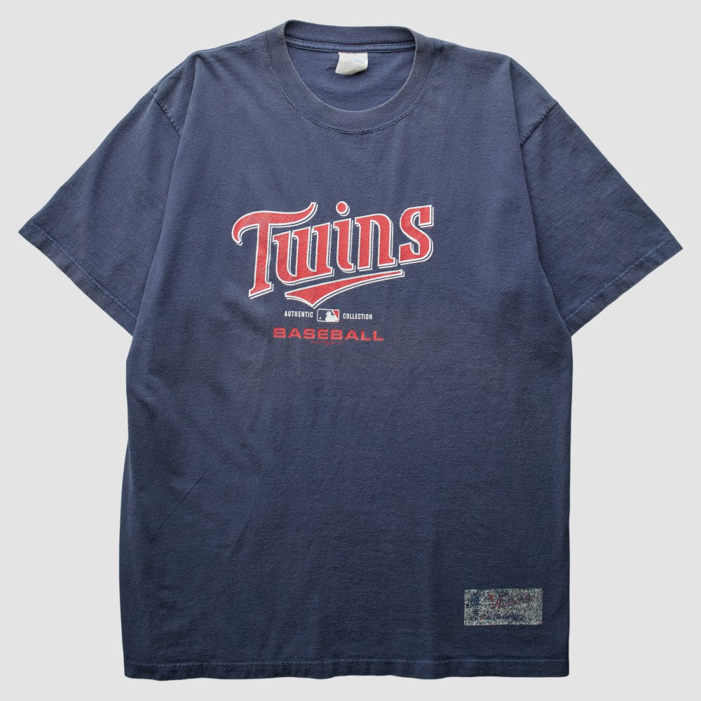 Minnesota Twins Majestic 2000s T-Shirt Near Me