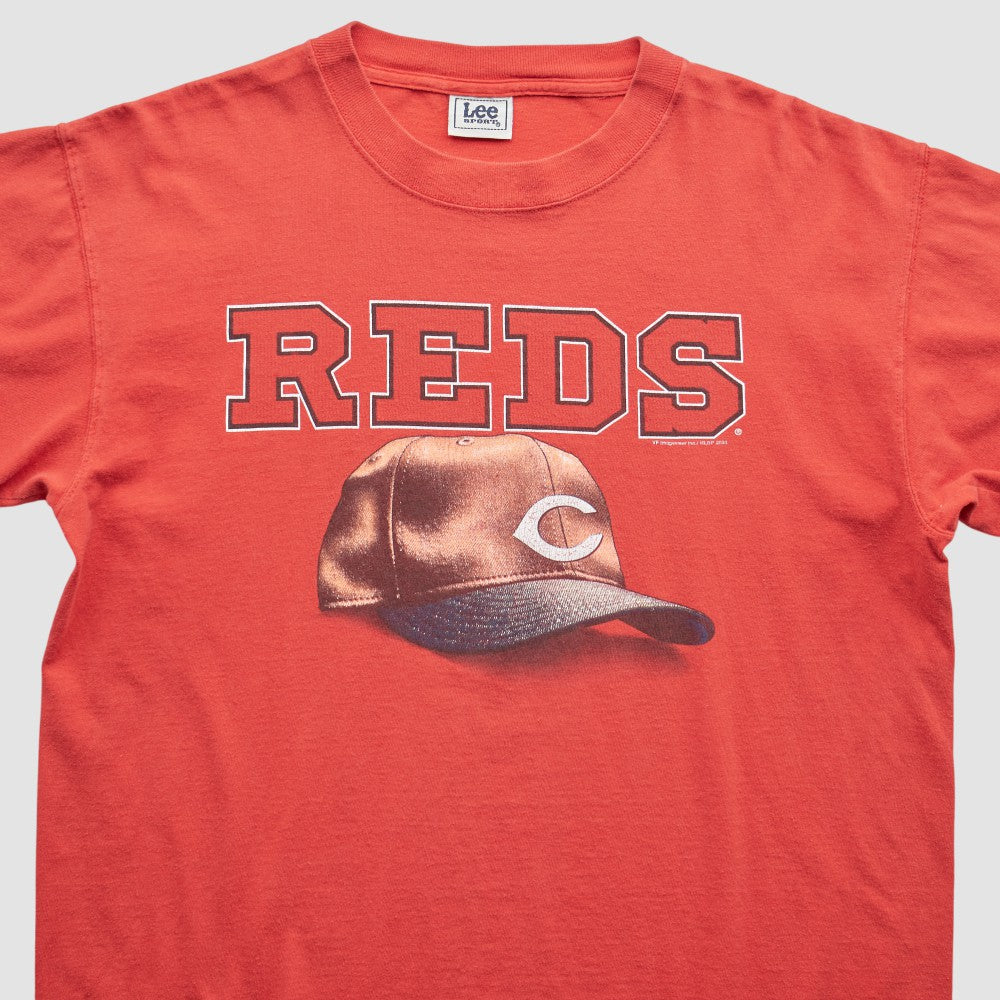 Cincinnati Reds Lee Apparel 2004 T-Shirt Near Me