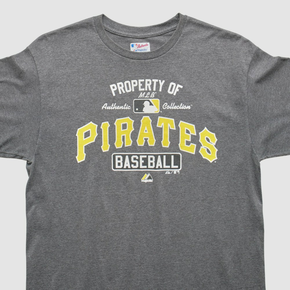 Pittsburgh Pirates Majestic 2000s T-Shirt for sale