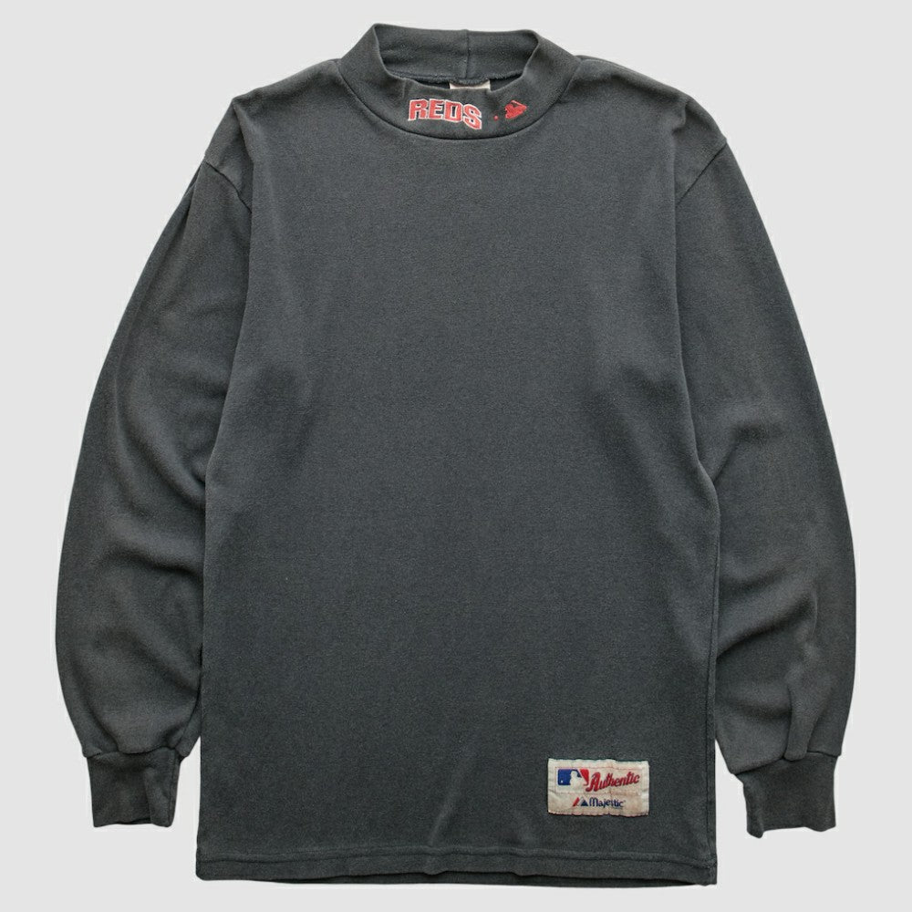 Cincinnati Reds Majestic 90s Pullover Sweatshirt Near Me