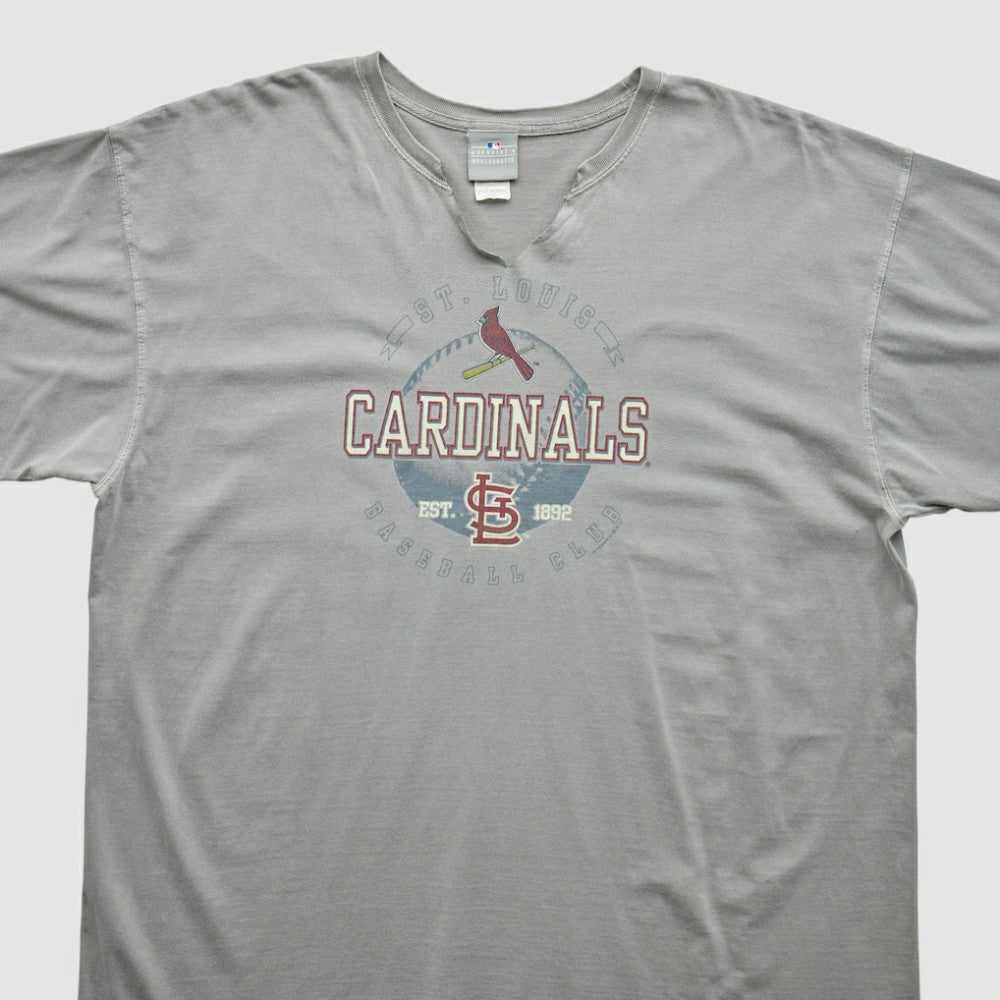 St. Louis Cardinals 2000s T-Shirt Near Me
