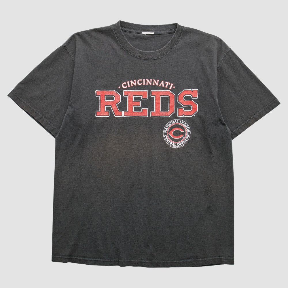 Cincinnati Reds 2006 T-Shirt Outlet
