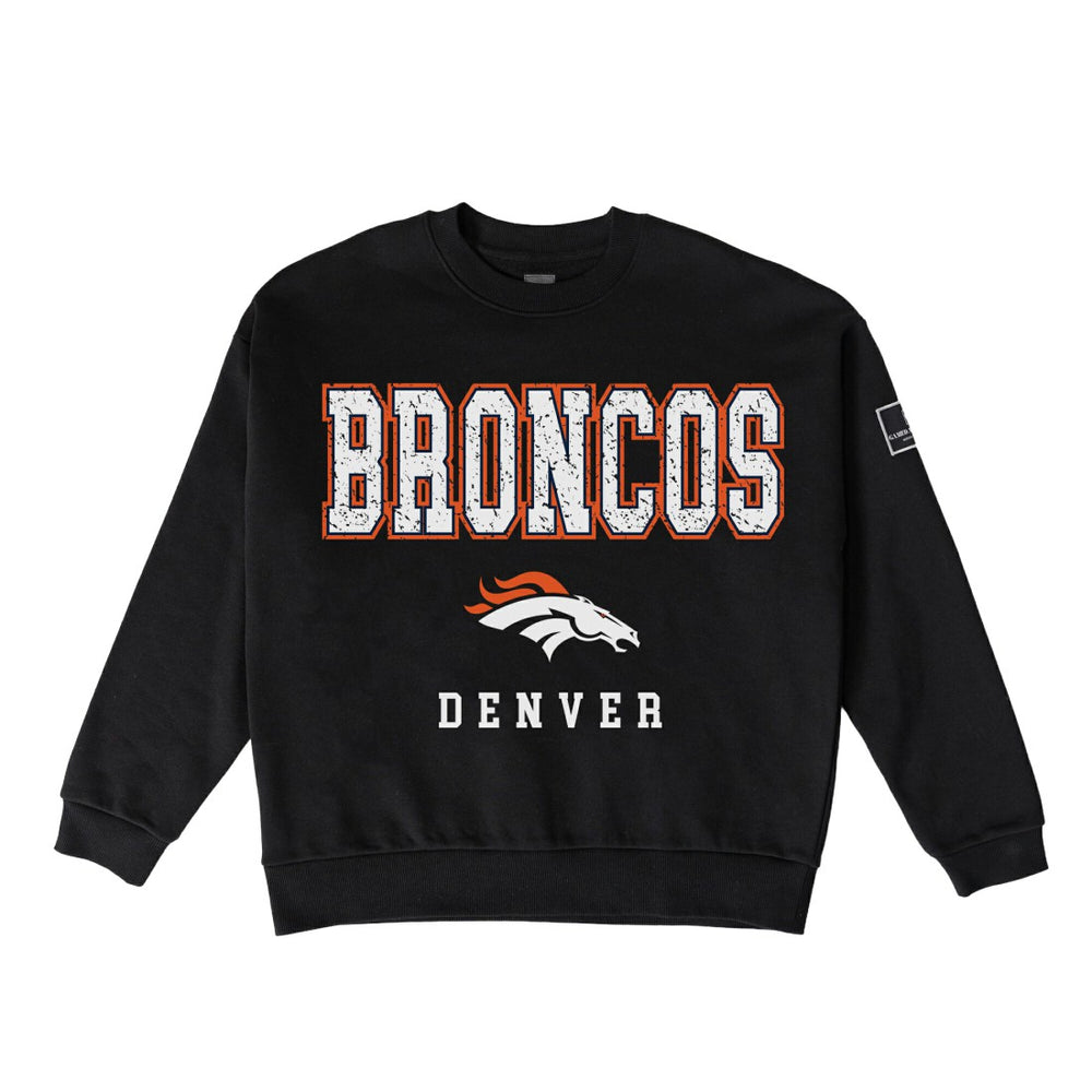 Denver Broncos Gameday Couture Women's Oversized Level Up Black Label Premium Fleece Sweatshirt - Black - NFL