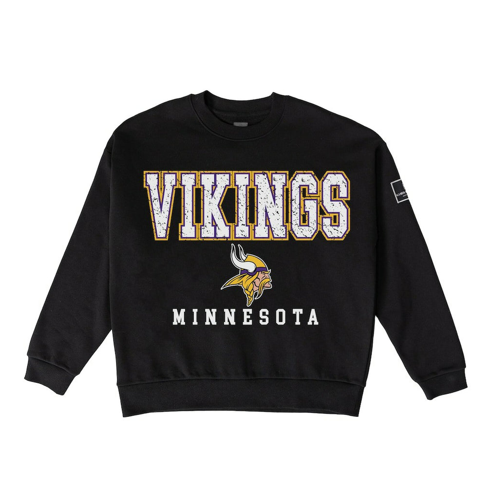 Minnesota Vikings Gameday Couture Women's Oversized Level Up Black Label Premium Fleece Sweatshirt - Black - NFL